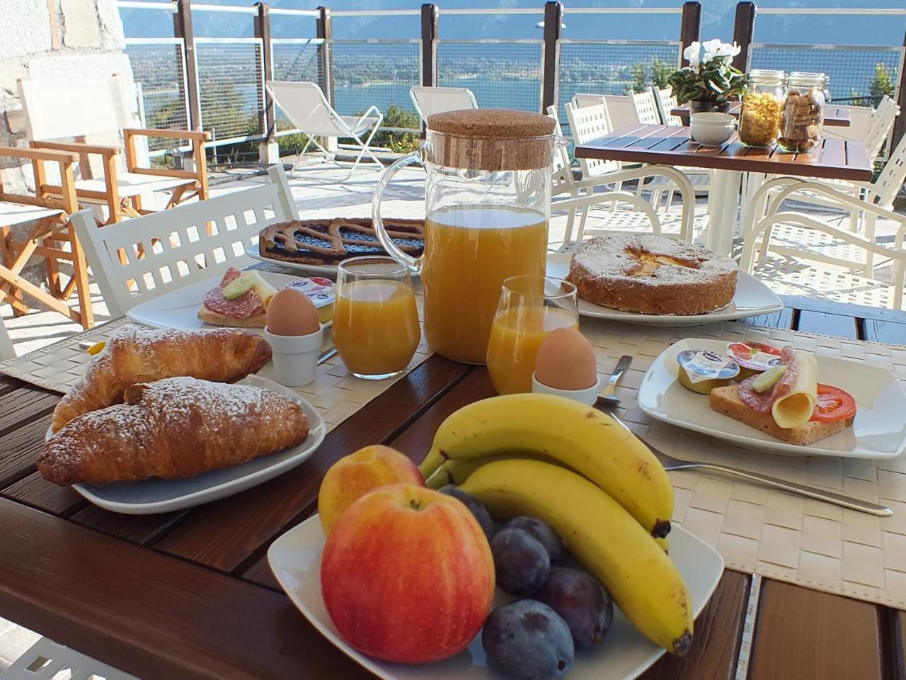 Bed and Breakfast Garden View Анфо Екстер'єр фото